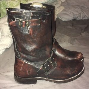 Frye engineer boots - size 7